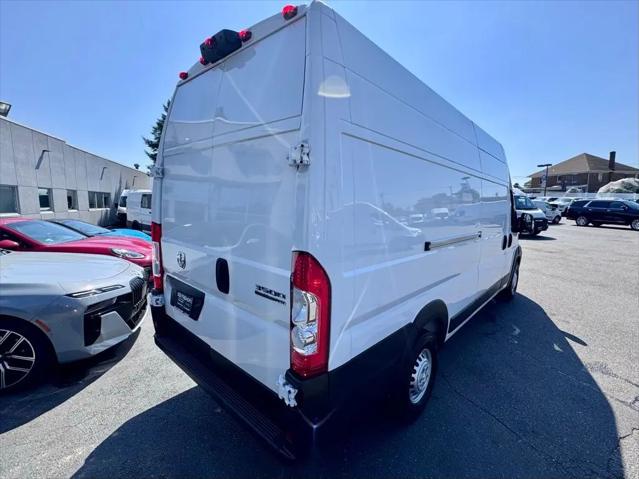 2025 Ram ProMaster Cargo Van Tradesman Super High Roof 159" WB EXT w/Pass Seat