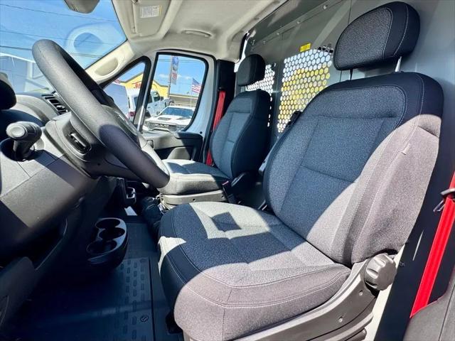 2025 Ram ProMaster Cargo Van Tradesman Super High Roof 159" WB EXT w/Pass Seat