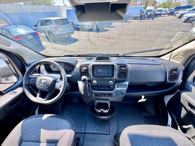 2025 Ram ProMaster Cargo Van Tradesman Super High Roof 159" WB EXT w/Pass Seat