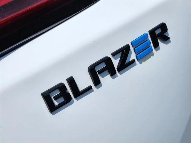 2025 Chevrolet V Blazer RWD LT