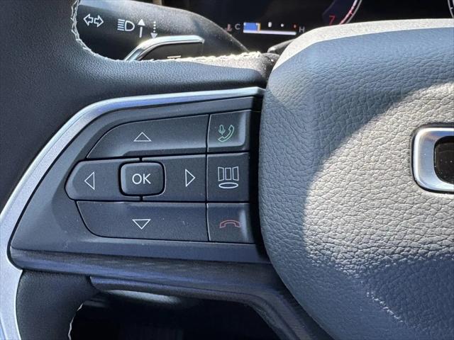 2025 Jeep Grand Cherokee L Laredo X 4x4