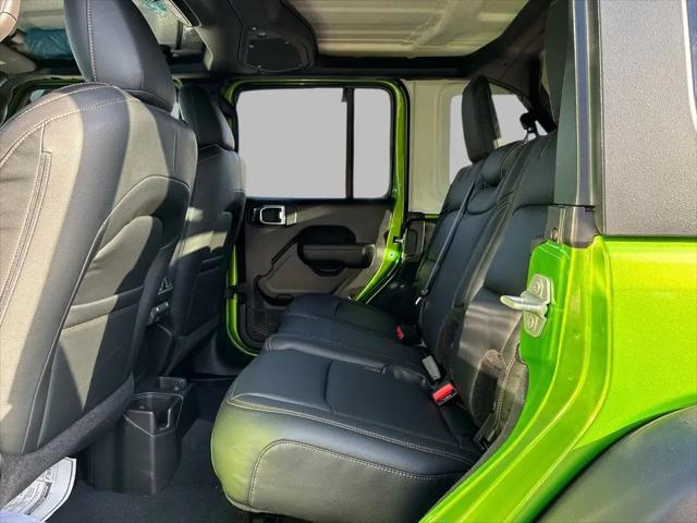 2025 Jeep Wrangler 4-Door Summit 4x4