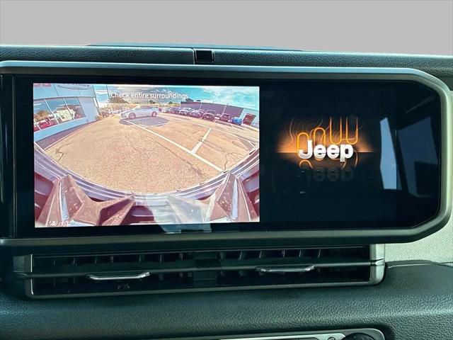 2025 Jeep Wrangler 4-Door Summit 4x4