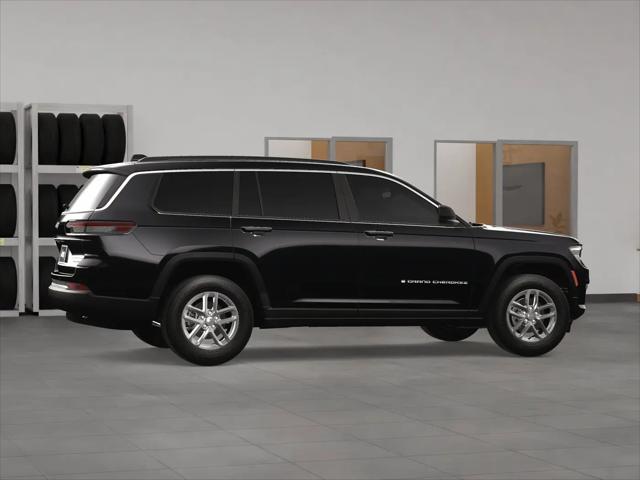 2025 Jeep Grand Cherokee L Laredo X 4x4
