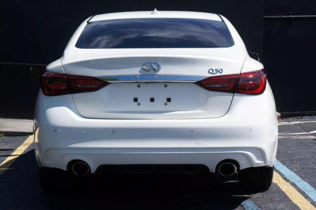 2021 INFINITI Q50 LUXE