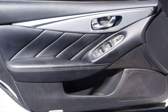 2021 INFINITI Q50 LUXE