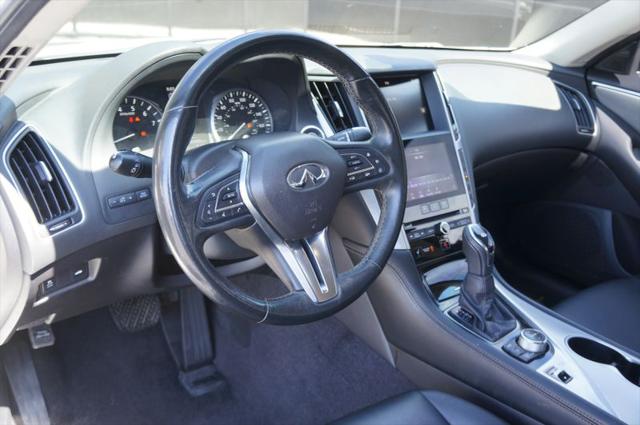 2021 INFINITI Q50 LUXE