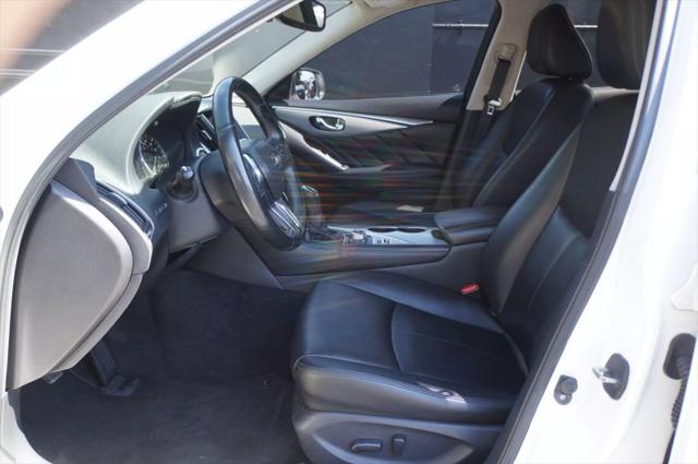 2021 INFINITI Q50 LUXE