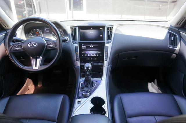 2021 INFINITI Q50 LUXE