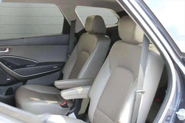 2017 Hyundai Santa Fe Limited Ultimate