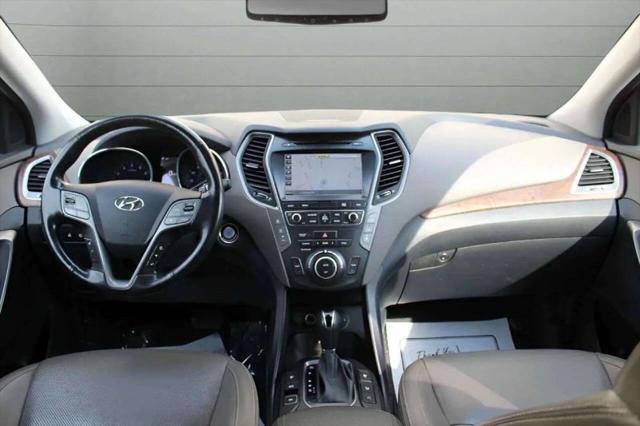 2017 Hyundai Santa Fe Limited Ultimate