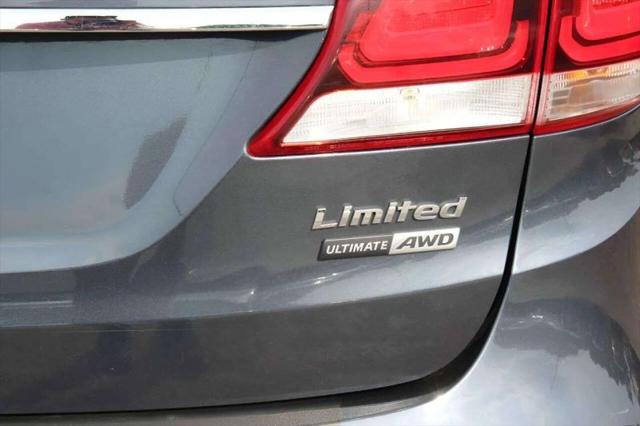 2017 Hyundai Santa Fe Limited Ultimate