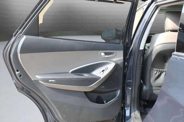 2017 Hyundai Santa Fe Limited Ultimate
