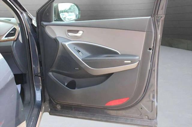 2017 Hyundai Santa Fe Limited Ultimate