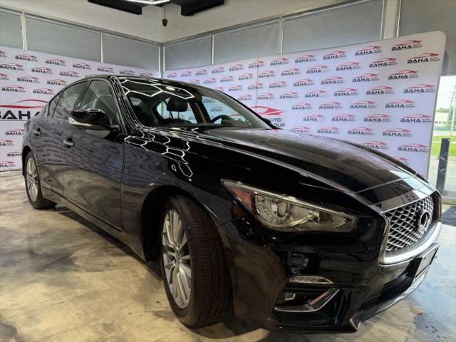 2022 INFINITI Q50 LUXE AWD