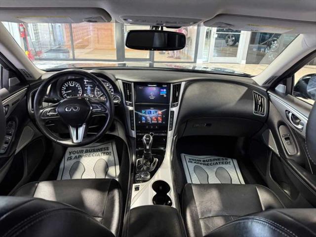 2022 INFINITI Q50 LUXE AWD