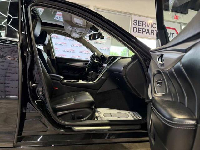 2022 INFINITI Q50 LUXE AWD