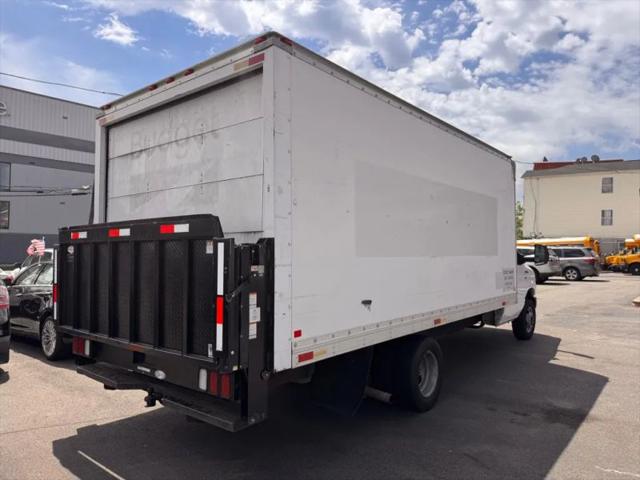 2014 Ford E-350 Cutaway Base