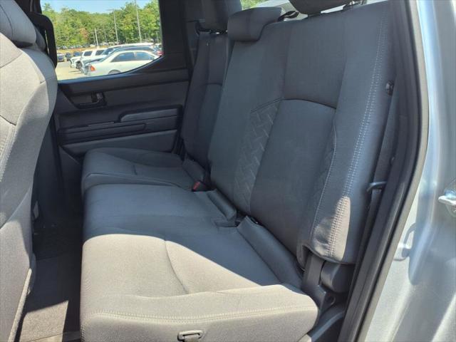 2024 Toyota Tacoma SR5 4WD