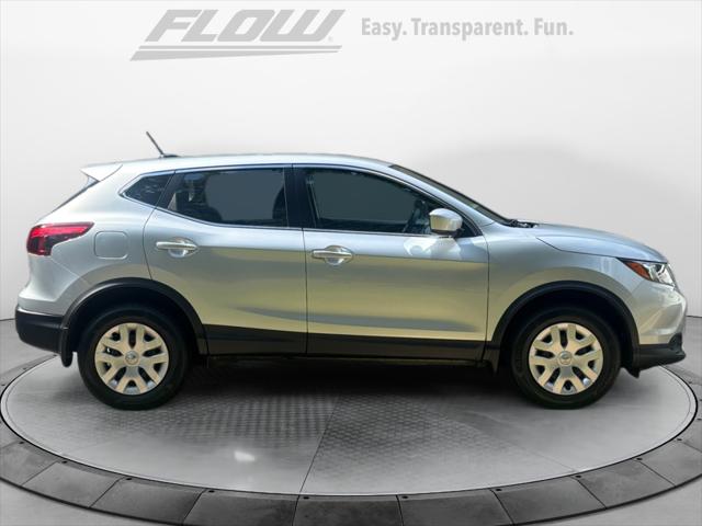 2017 Nissan Rogue Sport S