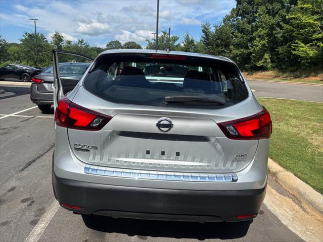 2017 Nissan Rogue Sport S