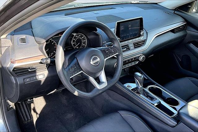 2023 Nissan Altima SV FWD