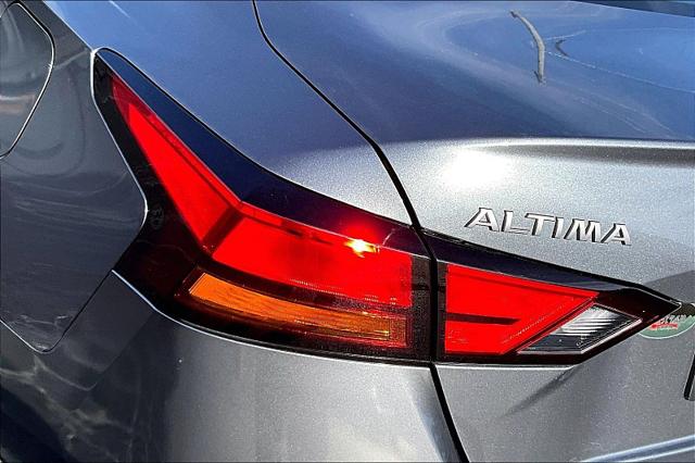 2023 Nissan Altima SV FWD