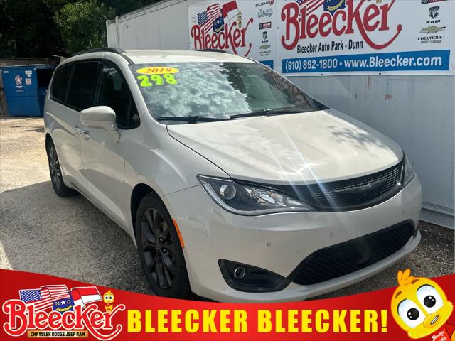 2019 Chrysler Pacifica Touring L Plus