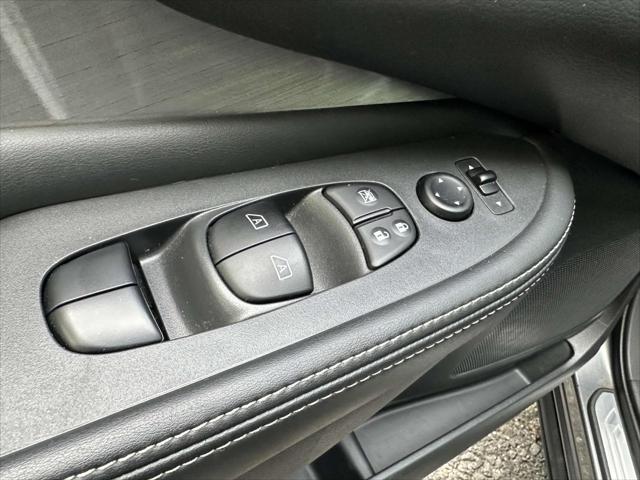 2016 Nissan Murano S [14]