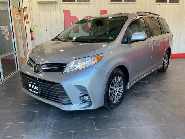2019 Toyota Sienna XLE 8 Passenger