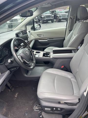 2024 Toyota Sienna XLE