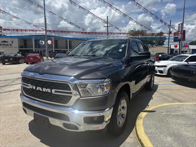 2019 RAM 1500 Laramie Crew Cab 4x4 64 Box 2019 RAM 1500 Laramie Crew Cab 4x4 64 Box