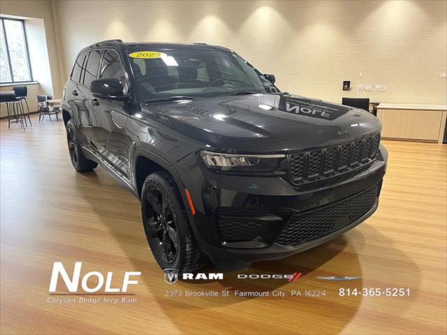 2023 Jeep Grand Cherokee Altitude 4x4