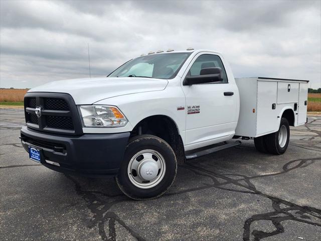 2018 RAM 3500 Chassis Tradesman/SLT