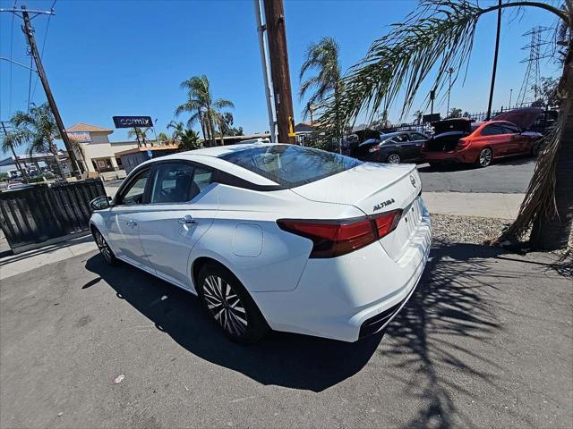 2023 Nissan Altima SV FWD