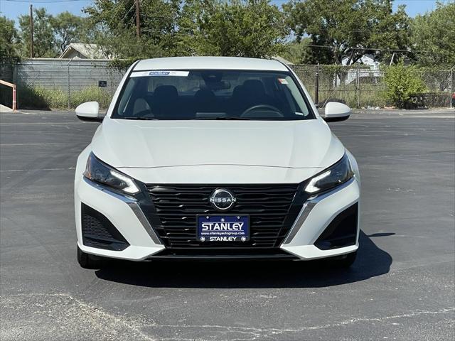 2023 Nissan Altima SV FWD