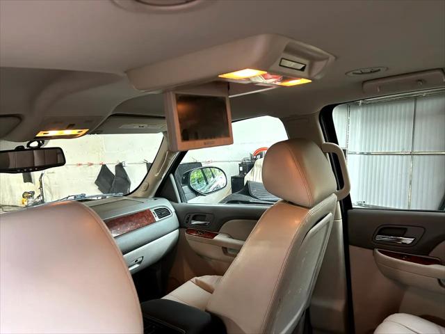 2012 Chevrolet Suburban LT
