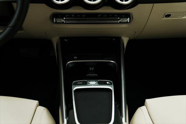 2025 Mercedes-Benz GLB 4MATIC