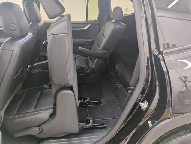 2026 GMC Acadia AWD Elevation