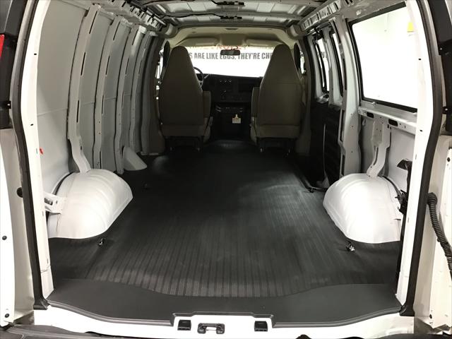 2025 Chevrolet Express Cargo Van RWD 2500 Regular Wheelbase WT