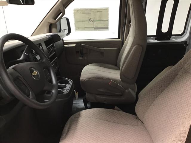 2025 Chevrolet Express Cargo Van RWD 2500 Regular Wheelbase WT