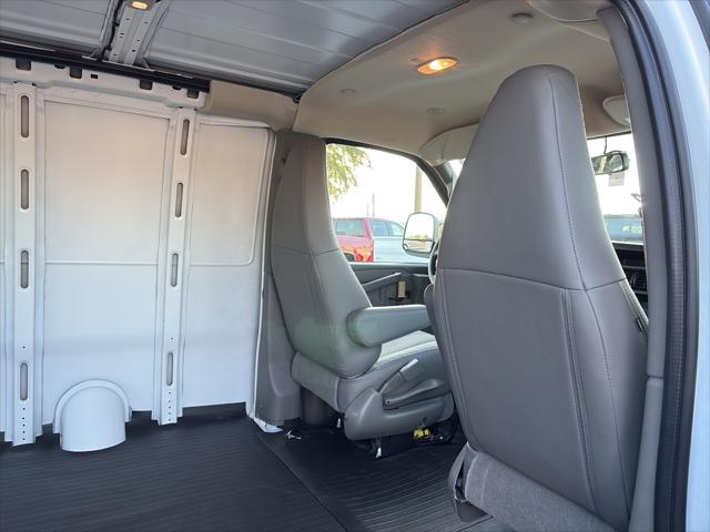 2025 Chevrolet Express Cargo Van RWD 2500 Regular Wheelbase WT