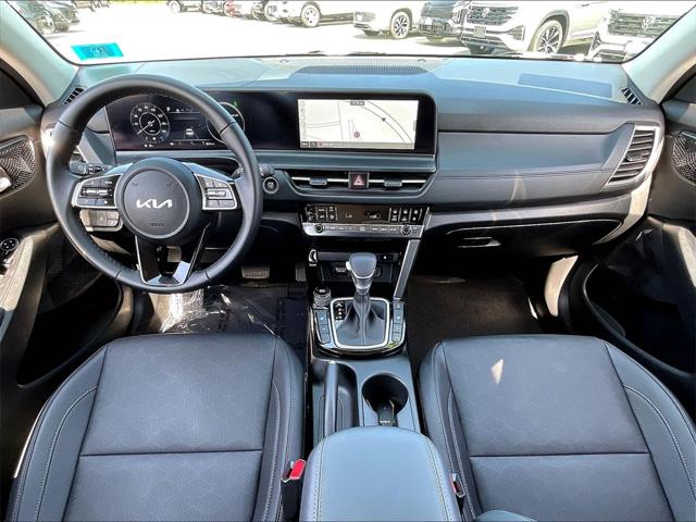 2025 Kia Seltos EX