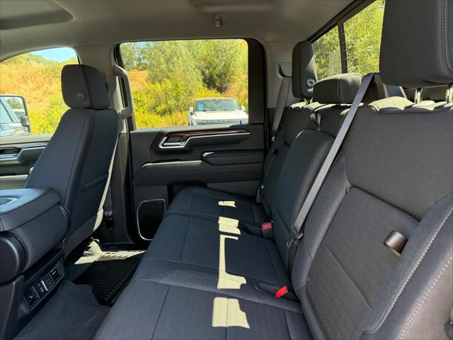 2025 GMC Sierra 2500HD 4WD Crew Cab Standard Bed SLE