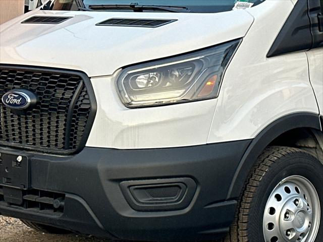 2024 Ford Transit Cargo Van Base