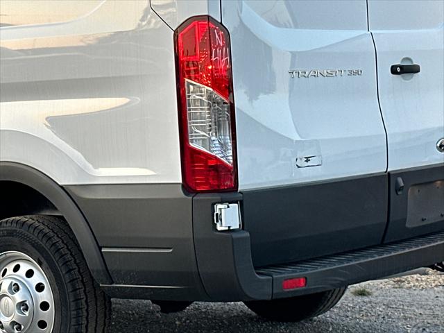 2024 Ford Transit Cargo Van Base