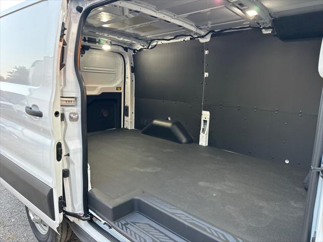 2024 Ford Transit Cargo Van Base