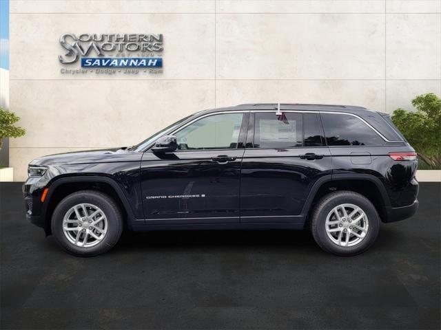 2025 Jeep Grand Cherokee GRAND CHEROKEE LAREDO X 4X2