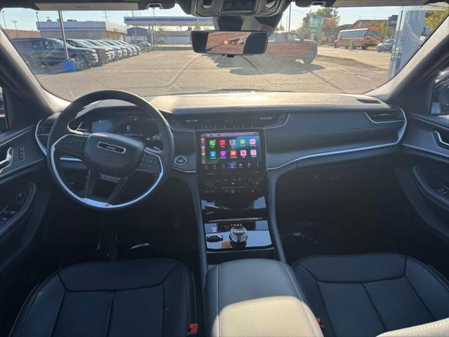 2025 Jeep Grand Cherokee GRAND CHEROKEE LIMITED 4X4 2025 Jeep Grand Cherokee GRAND CHEROKEE LIMITED 4X4