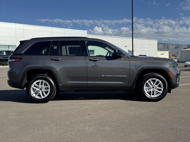 2025 Jeep Grand Cherokee GRAND CHEROKEE LAREDO X 4X2